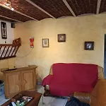 Maison Atypique Proche Forets Vallees Holiday home Vaudricourt (Somme)